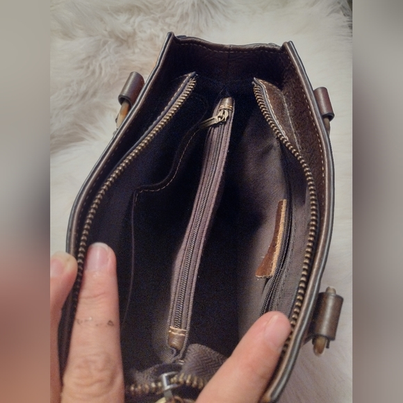 Vintage cowhide leather women's handbag with matching wallet - Picture 7 of 9